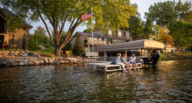 Choosing the perfect dock header image